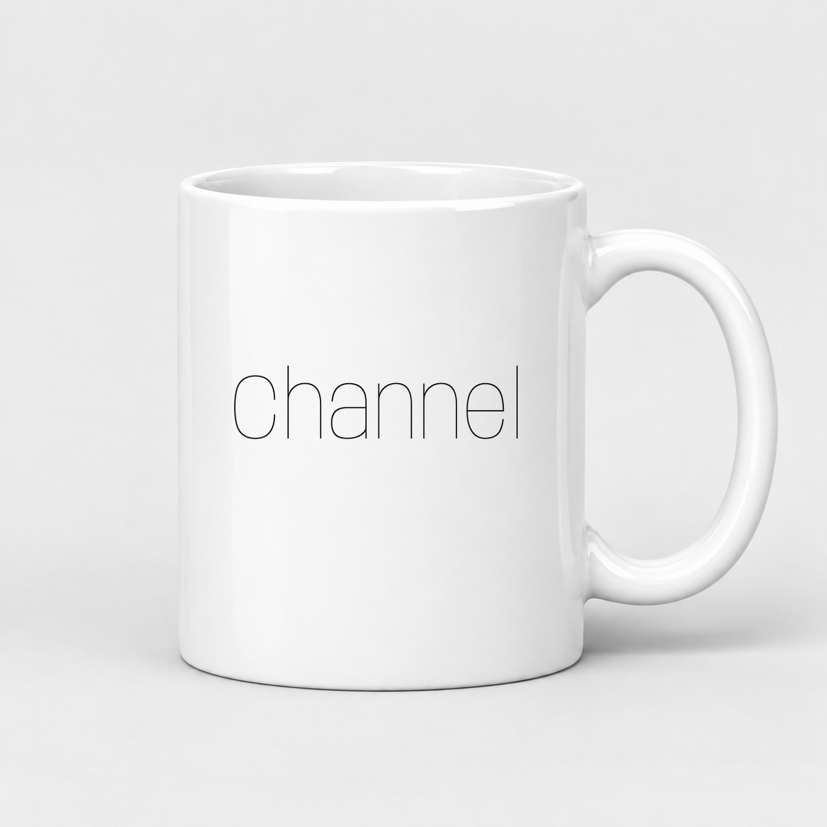 Channel Mug in white