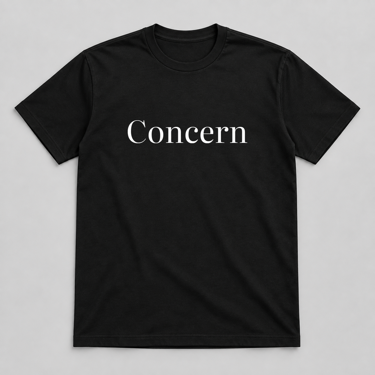 Concern T-Shirt in black