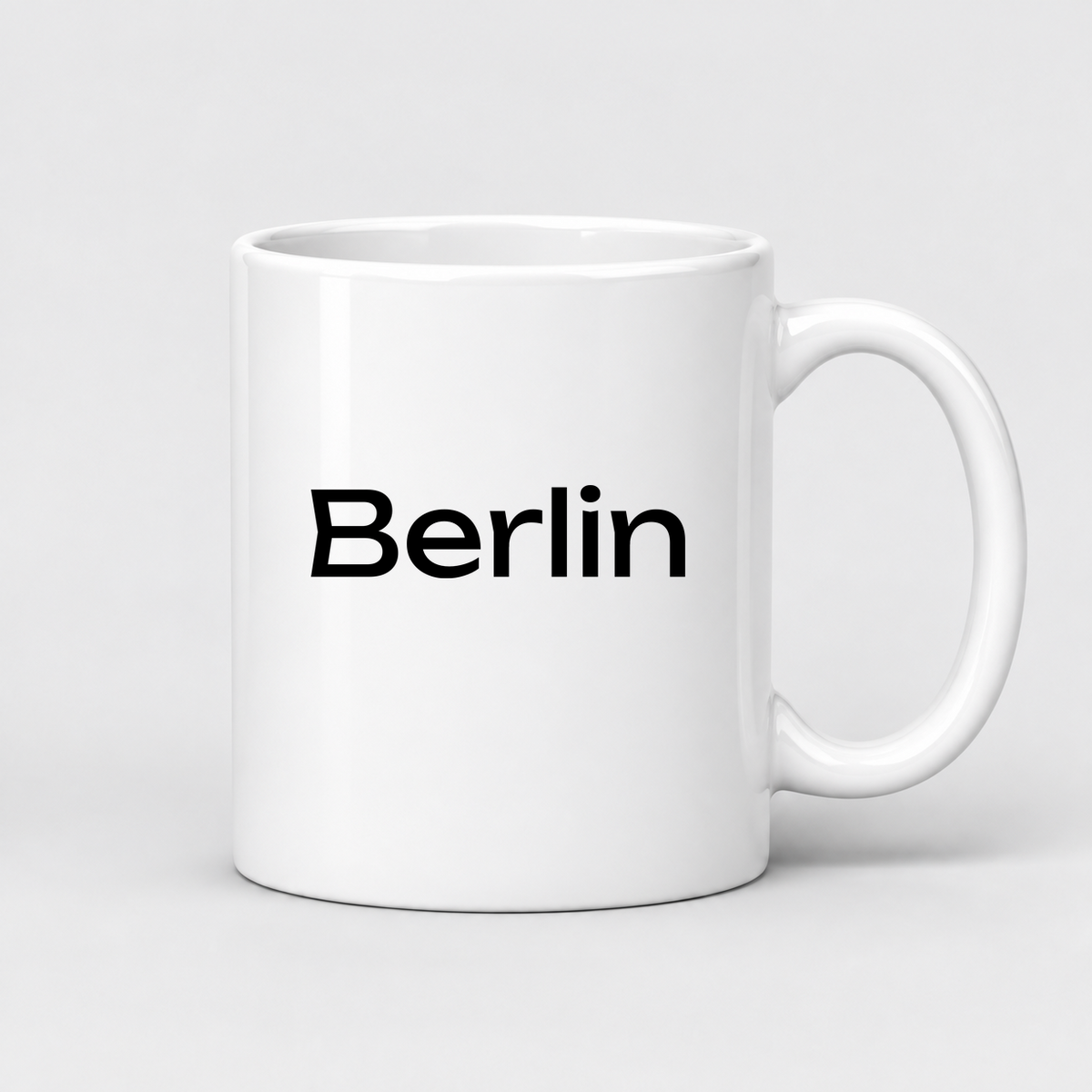 Berlin Mug in white
