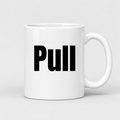 Pull Mug in white
