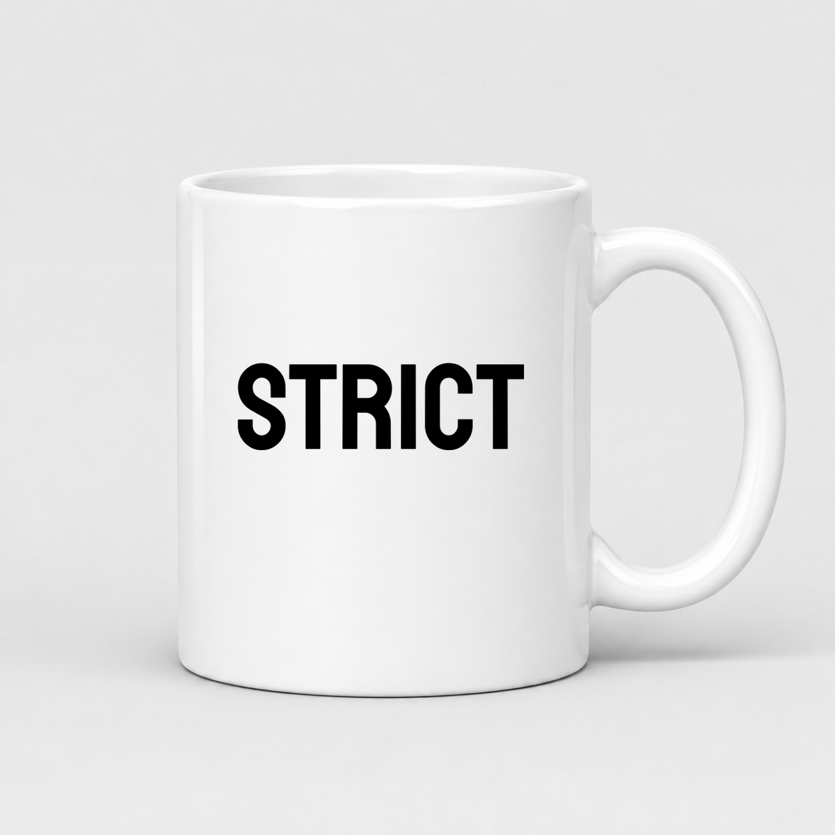 Strict Mug in white