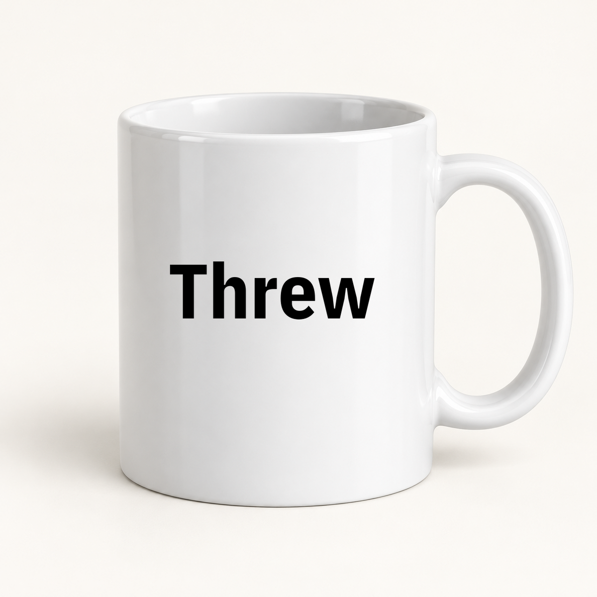 Threw Mug in white