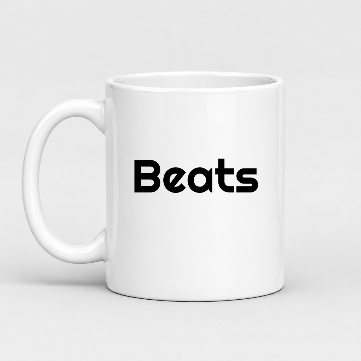Beats Mug in white with handle left