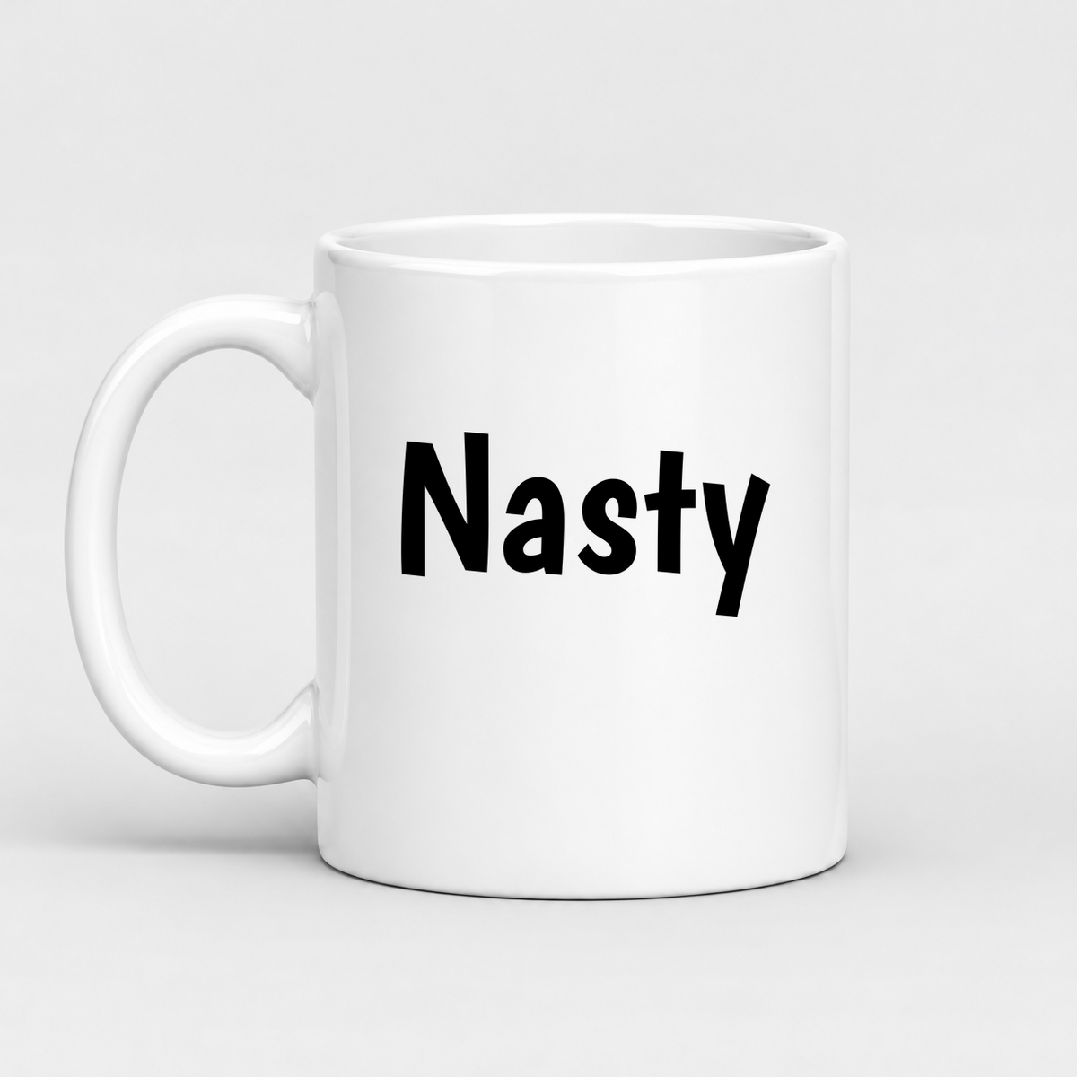 Nasty Mug in white with handle left