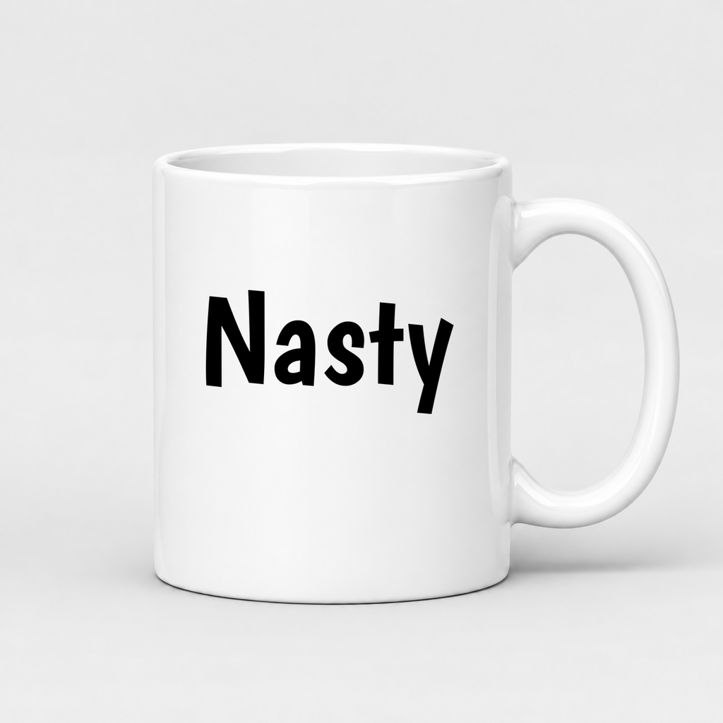 Nasty Mug in white with handle right