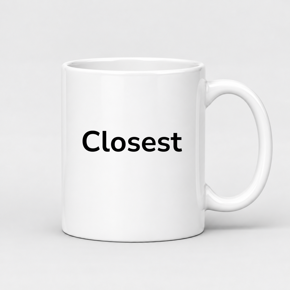 Closest Mug in white with handle right