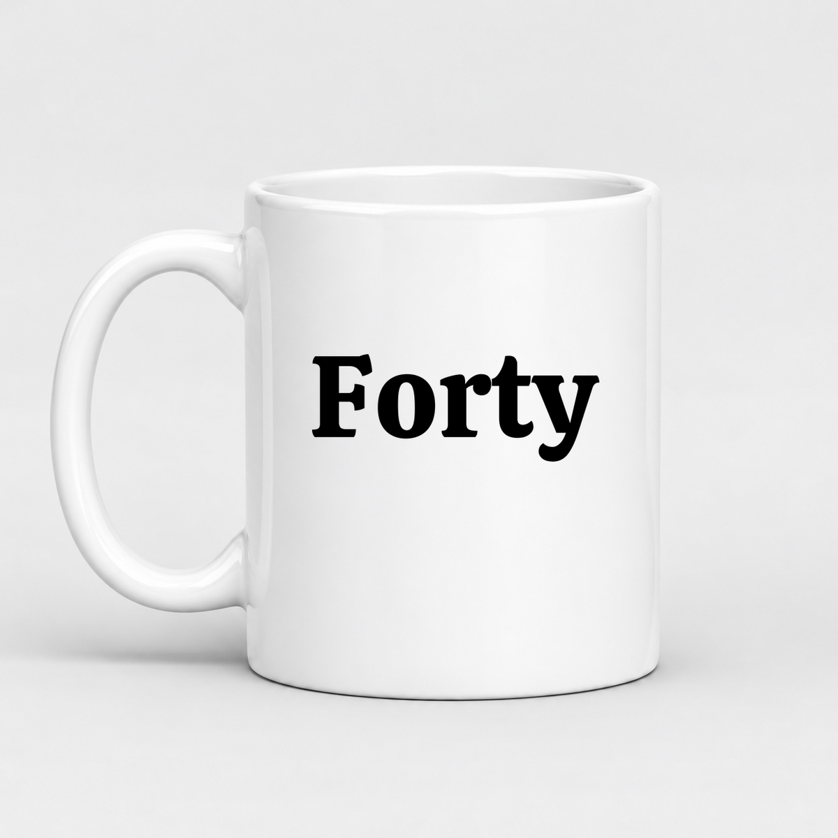 Forty Mug in white with handle left