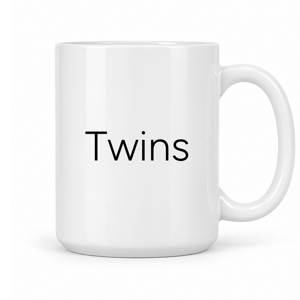 Twins Mug in white with handle right