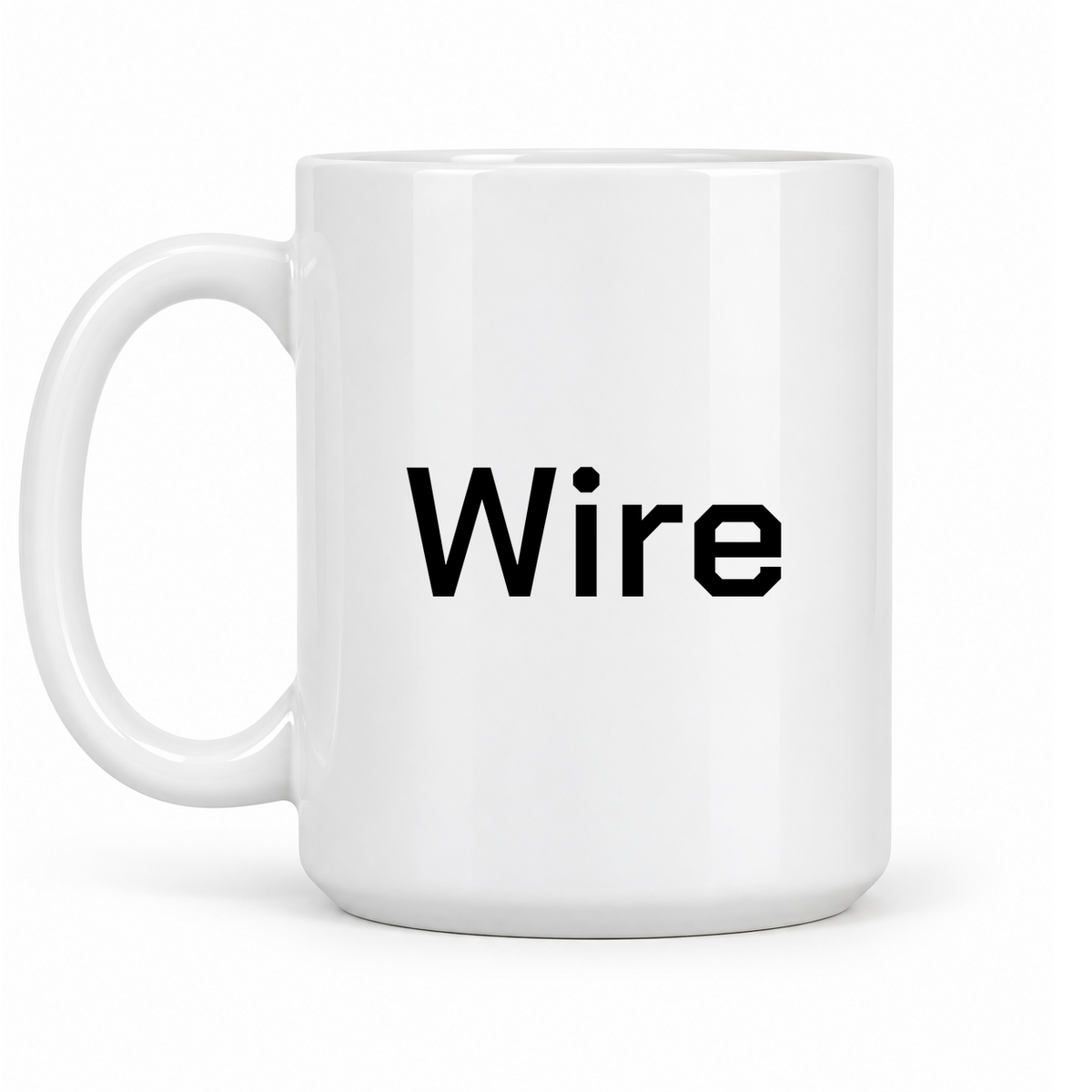 Wire Mug in white with handle left