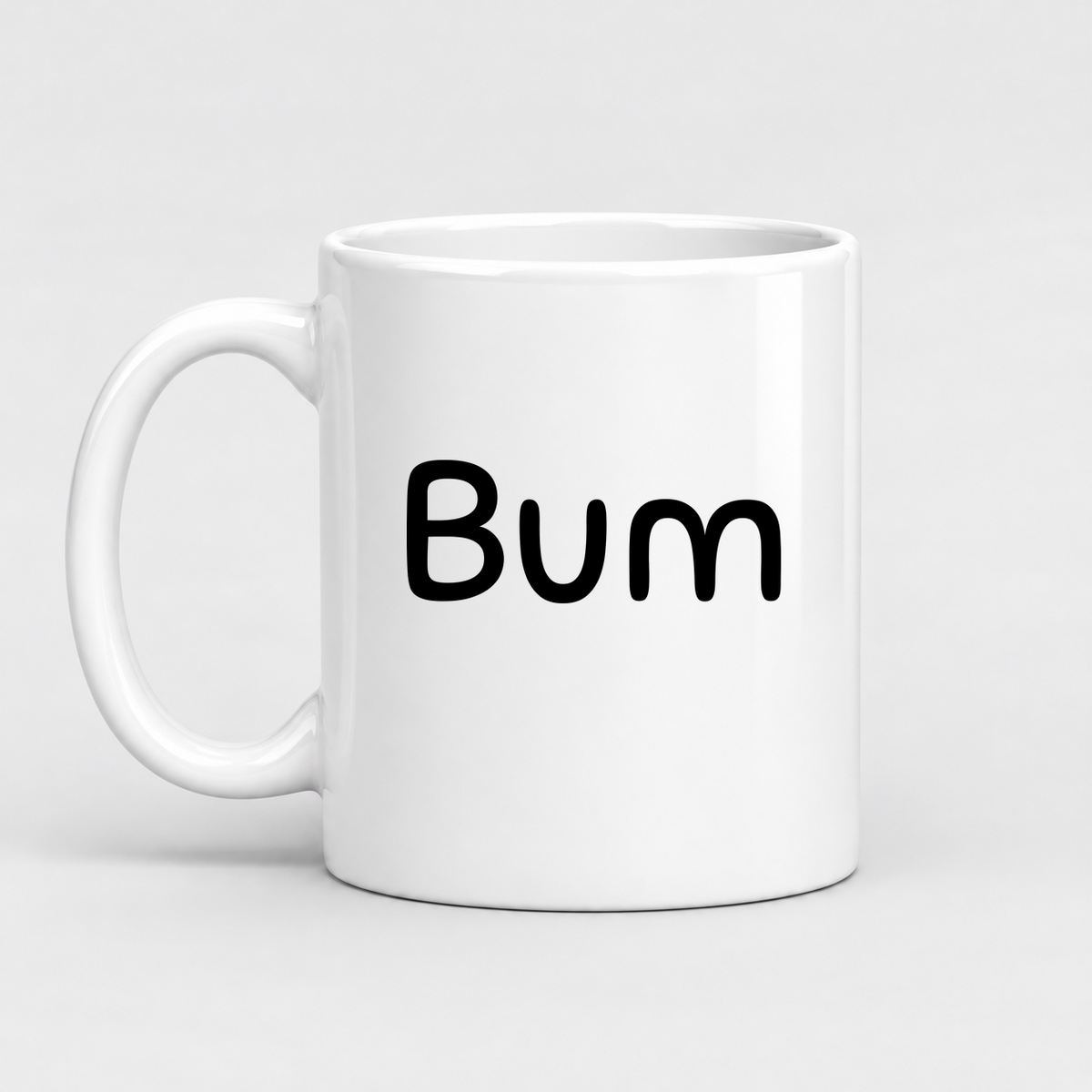 Bum Mug in white with handle left