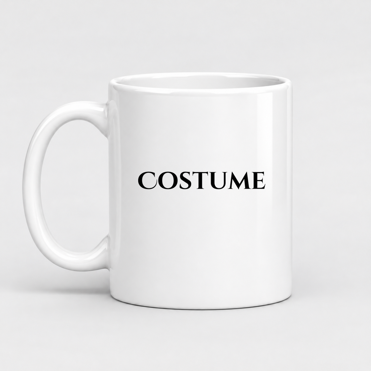Costume Mug in white with handle left